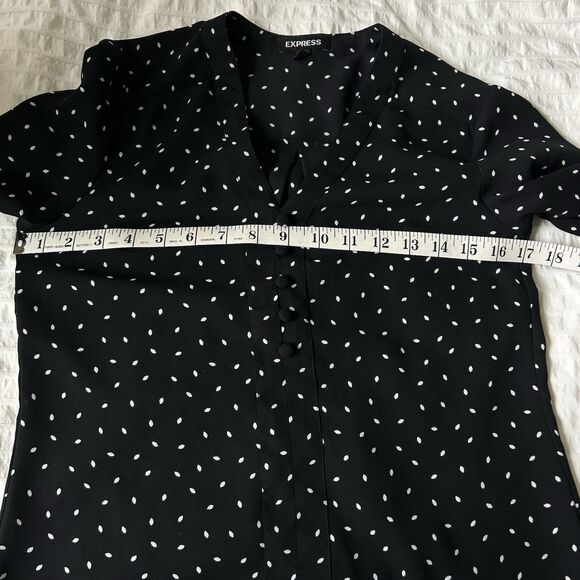 Express Black Semi Sheer Blouse Polka Dot White Leaves Size XXS Career Classic - Picture 15 of 16